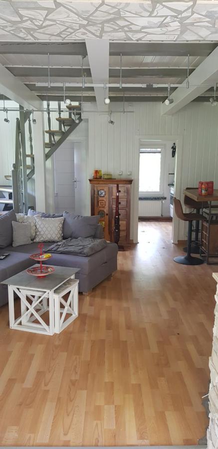 Gemuetliches Ferienhaus In Seenaehe Sewekow Экстерьер фото